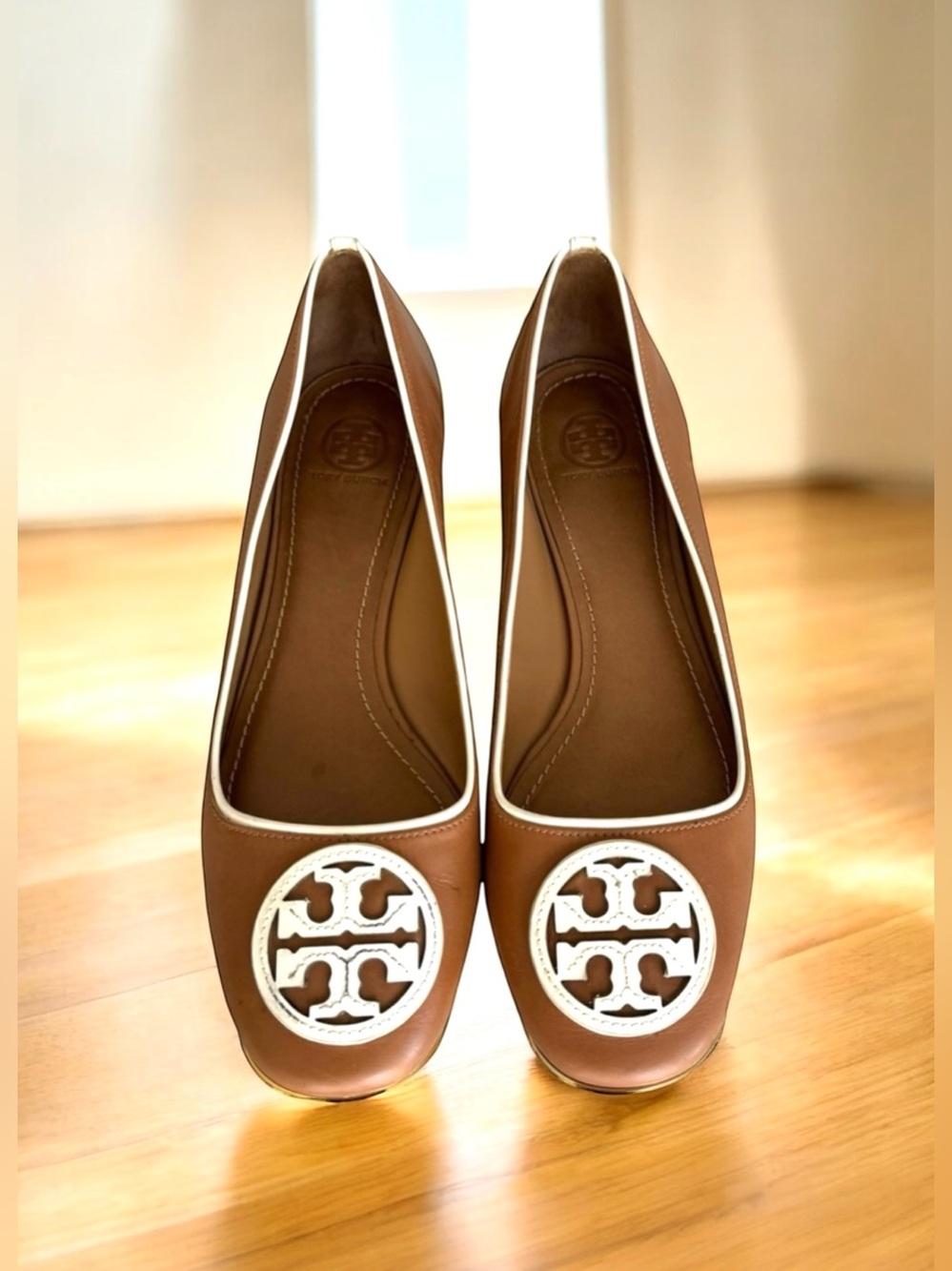 Tory Burch Chelsea Flats Leather Interlocking Double T Logo Ballet Flat Shoes